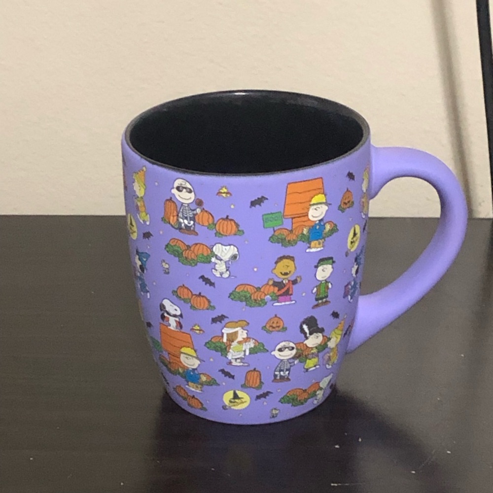 Peanuts Soft Touch Charlie Brown And Gang Oversized Mug 25 Oz Halloween New